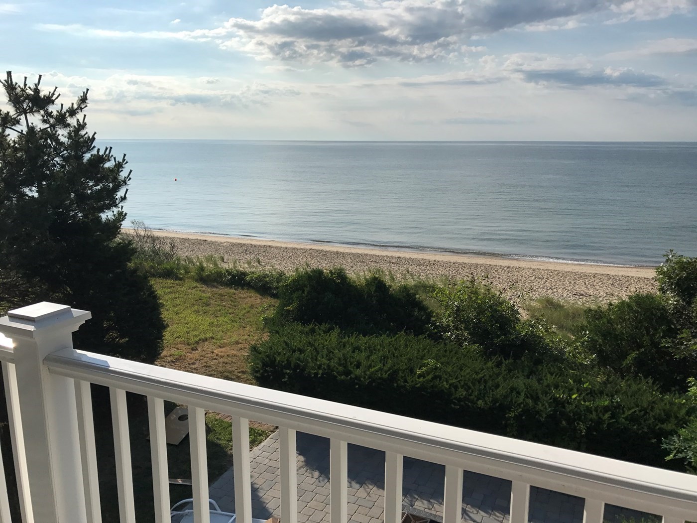 Looking to visit Mashpee this summer? We've found the perfect stays  in the area!